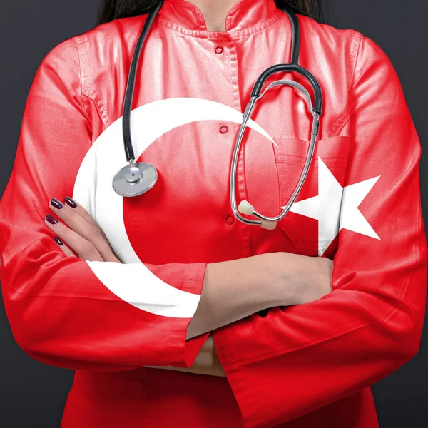 Доктор Представляє Систему Охорони Здоров Національним Прапором Туреччини — стокове фото