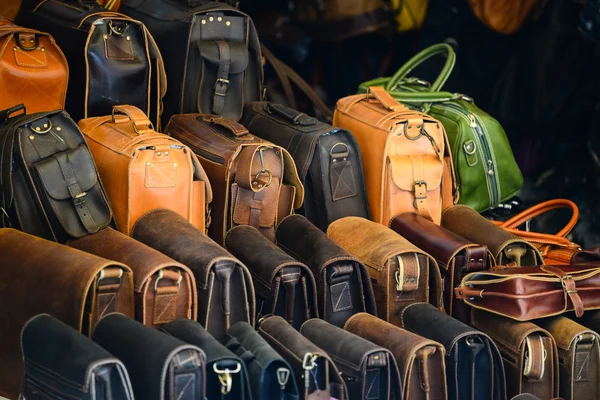 Group of leather bags in shop — Stock Photo, Image