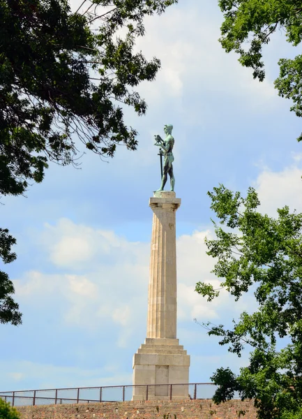 Monumento vitorioso na fortaleza de Kalemegdan em Belgrado Sérvia — Fotografia de Stock