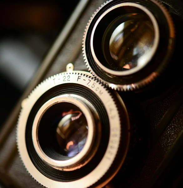 Una macro toma de lente de cámara retro con DOF superficial — Foto de Stock