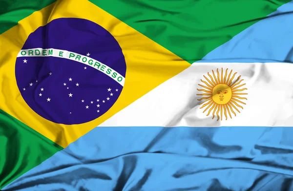 Flagge Argentiniens und Brasiliens schwenken — Stockfoto