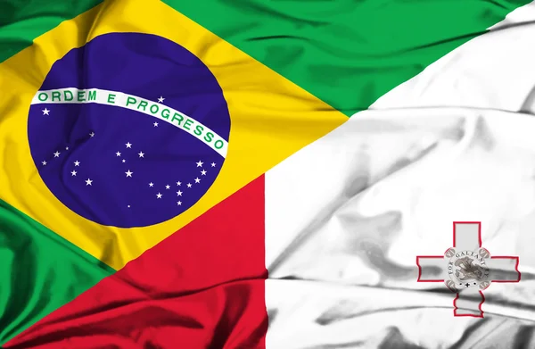 Флаг Мальты и Бразилии — стоковое фото