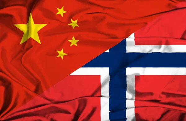 Drapeau de la Norvège et de la Chine — Photo