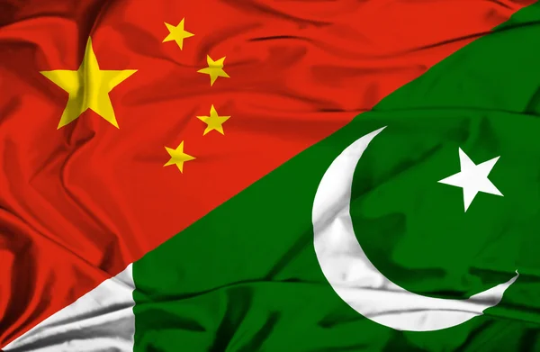 Wapperende vlag van Pakistan en China — Stockfoto