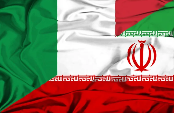 Flagge des Iran und Italiens schwenken — Stockfoto