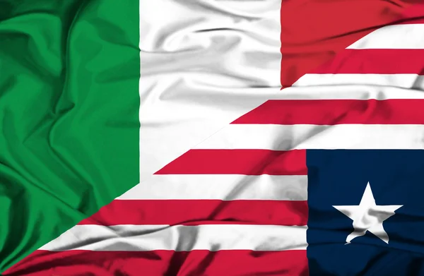 Flagge Liberias und Italiens schwenken — Stockfoto