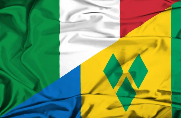 Флаг Сент-Винсента, Гренадин и Италии — стоковое фото