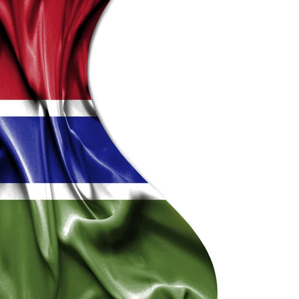 Gambia viftar satin flagga isolerad på vit bakgrund — Stockfoto