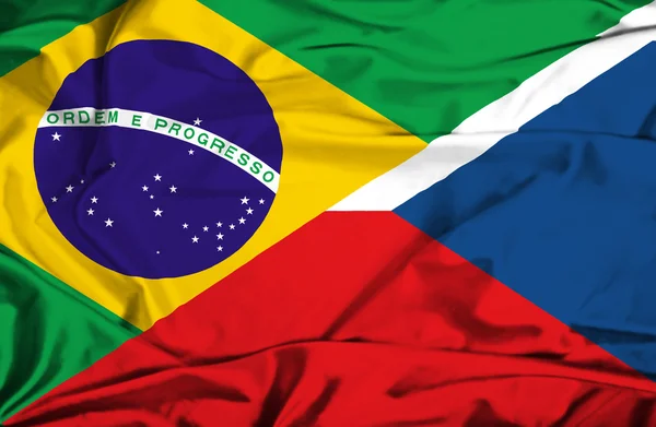 Bandera ondeante de República Checa y Brasil —  Fotos de Stock