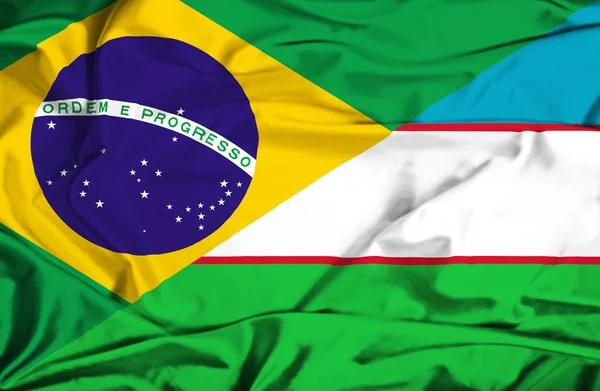 Wapperende vlag van Oezbekistan en Brazilië — Stockfoto