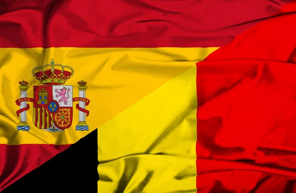 Mávání vlajkou Belgie a Španělsko — Stock fotografie