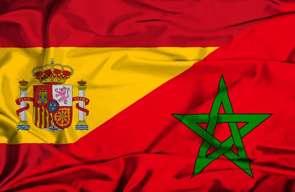 Flagge Marokkos und Spaniens schwenken — Stockfoto