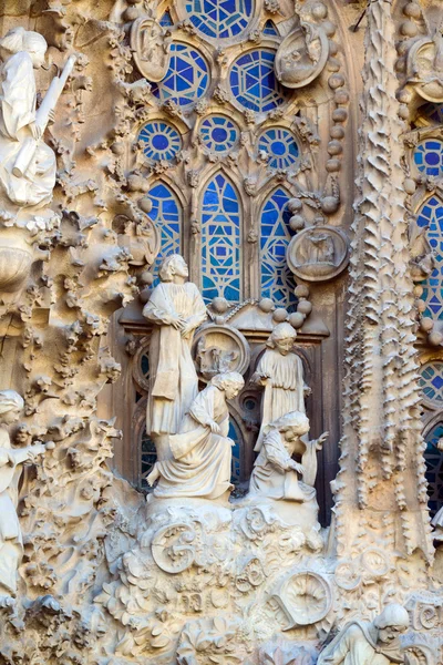 BARCELONA, SPAGNA - 31 DICEMBRE 2015: Dettaglio Sagrada Familia — Foto Stock