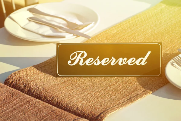 Restaurant reservation concept — Stock Photo, Image