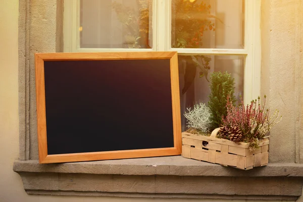 Wooden board for restaurant menu with empty space to add text st — Stock Photo, Image