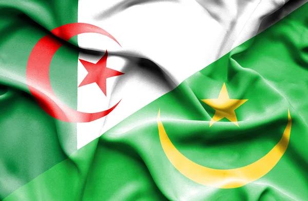 Mávání vlajkou Mauritánie a Alžírsko — Stock fotografie