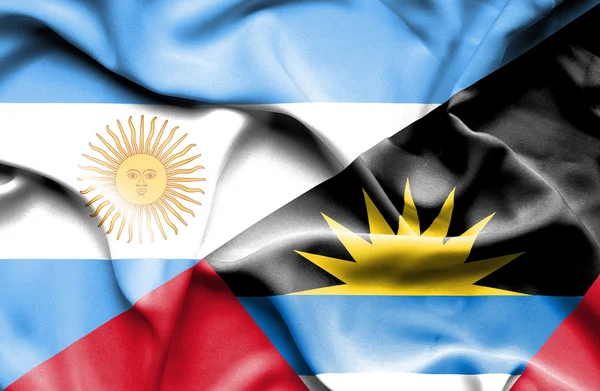 Bandera ondeante de Antigua y Barbuda y Argentina — Foto de Stock