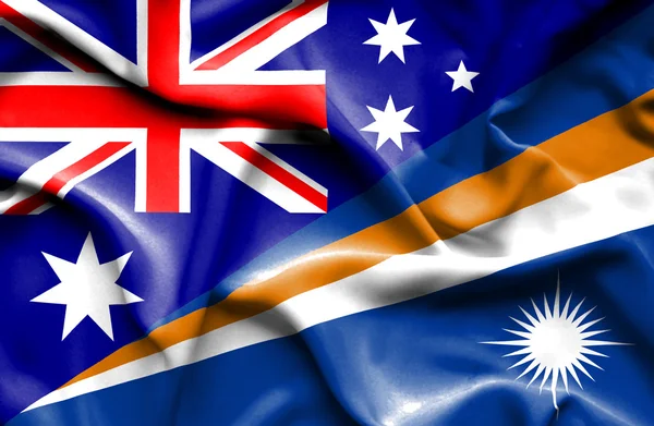 Flagge der Marshallinseln und Australiens schwenken — Stockfoto