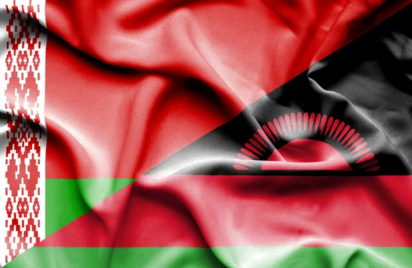 Bandeira ondulada do Malawi e da Bielorrússia — Fotografia de Stock