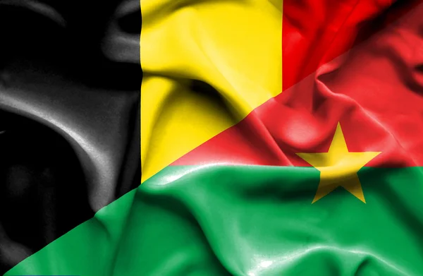 Sventolando bandiera del Burkina Faso e del Belgio — Foto Stock