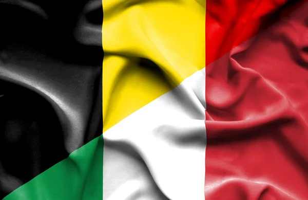 Italien och Belgien viftande flagga — Stockfoto