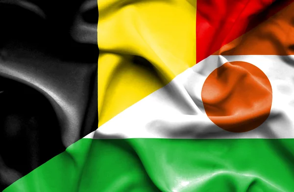 Flagge Nigerias und Belgiens schwenken — Stockfoto