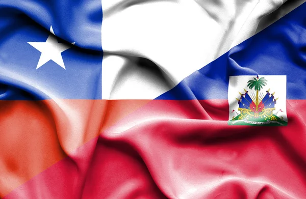 Bandera ondeante de Haití y Chile — Foto de Stock