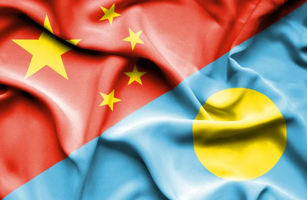 Флаг Палау и Китая — стоковое фото