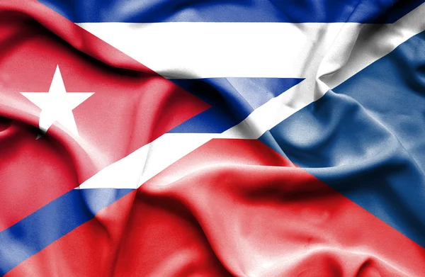 Mávání vlajkou České republiky a Kuba — Stock fotografie