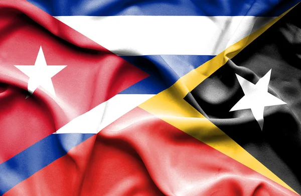 Drapeau agitant du Timor oriental et Cuba — Photo