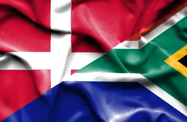 Sydafrika och Danmark viftande flagga — Stockfoto