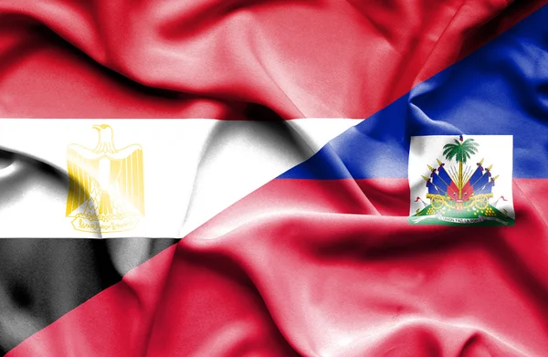 Integetett zászló Haiti és Egyiptom — Stock Fotó