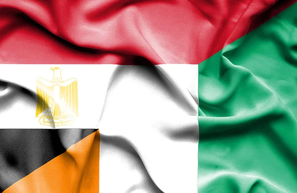 Bandeira acenando da Costa do Marfim e Egito — Fotografia de Stock