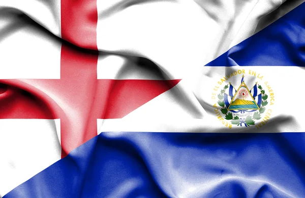 Bandera ondeante de El Salvador e Inglaterra — Foto de Stock