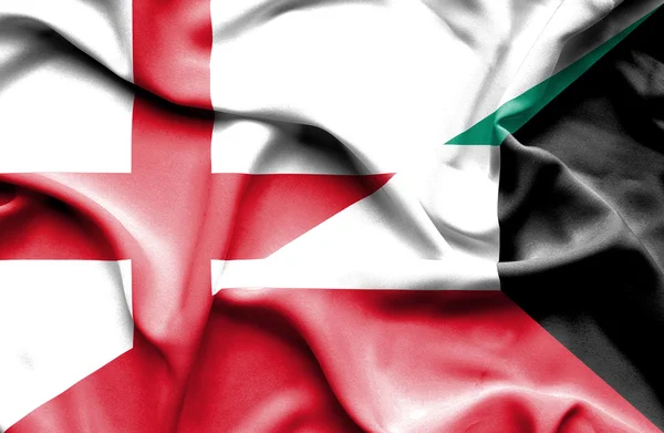 Wapperende vlag van Koeweit en Engeland — Stockfoto