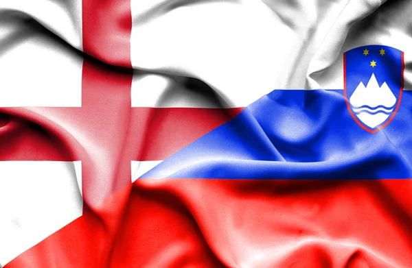 スロベニア ・ イギリスの旗を振っています。 — ストック写真