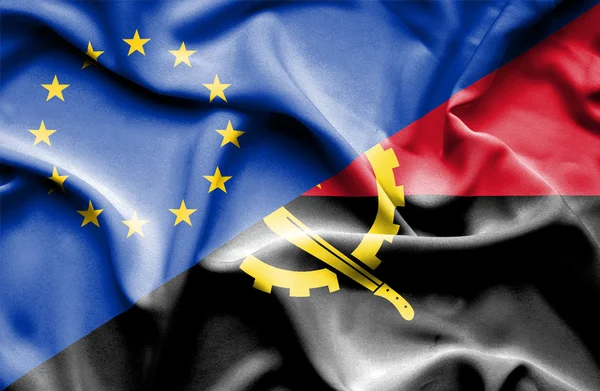 Drapeau de l'Angola et de l'UE — Photo