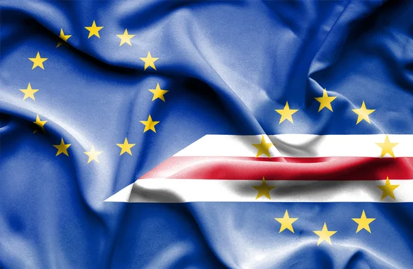 佛得角和欧盟那飘扬的旗帜 — 图库照片