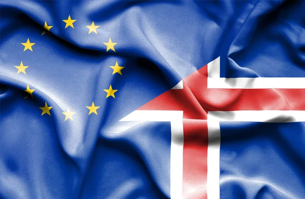 Flagge von Island und der EU schwenken — Stockfoto