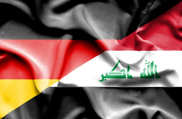 Κουνώντας τη σημαία του Ιράκ και τη Γερμανία — Φωτογραφία Αρχείου