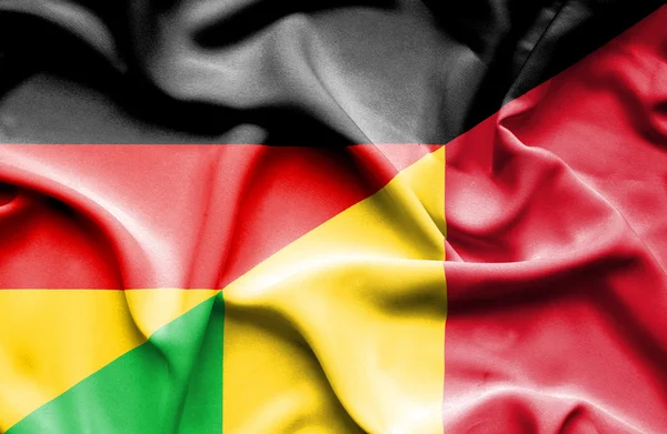 Bandeira acenando de Mali e Alemanha — Fotografia de Stock