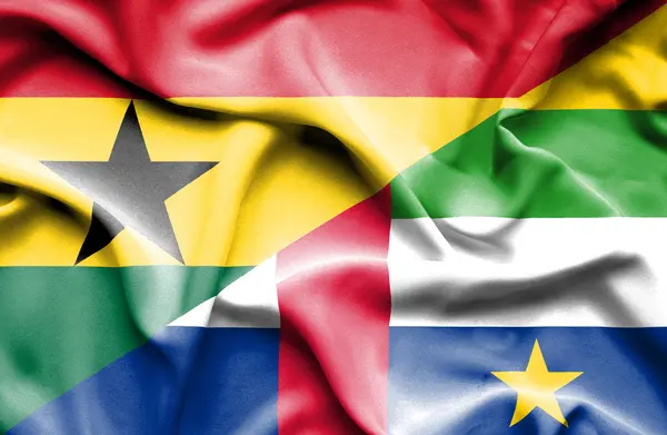 中非共和国和加纳的那飘扬的旗帜 — 图库照片
