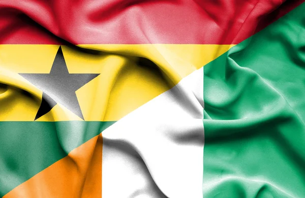 Bandiera sventolante di Costa d'Avorio e Ghana — Foto Stock