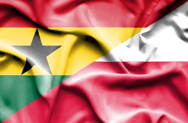 Polonya ve Gana Cumhuriyeti bayrağı sallayarak — Stok fotoğraf