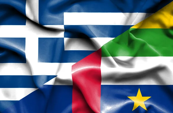 Vlající vlajka Středoafrické republiky a Řecko — Stock fotografie