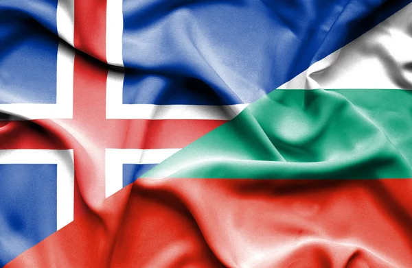 Bandera ondeante de Bulgaria e Islandia — Foto de Stock