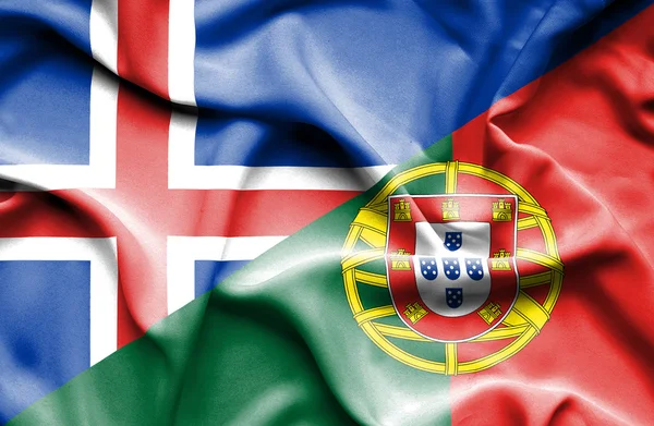 Viftande flagga Portugal och Island — Stockfoto
