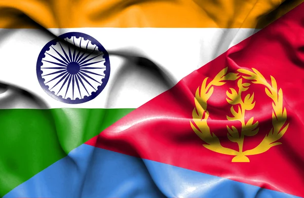 Wapperende vlag van Eritrea en India — Stockfoto