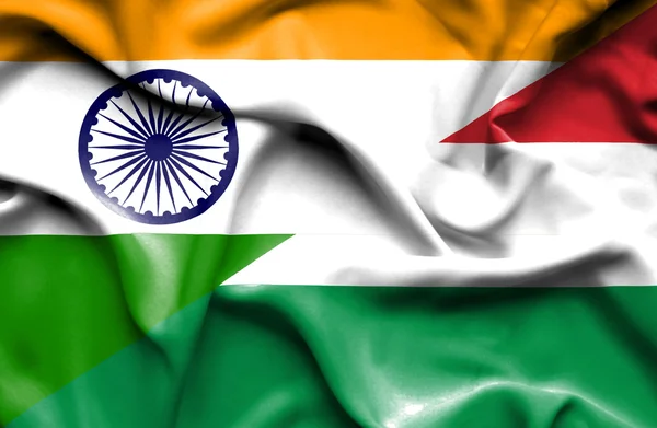 Bandiera sventolante di Ungheria e India — Foto Stock