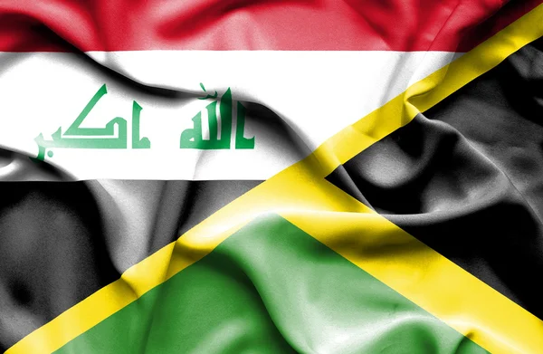 Κουνώντας τη σημαία της Τζαμάικα και Ιράκ — Φωτογραφία Αρχείου